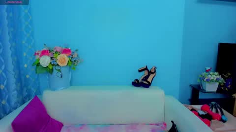 Snapshot of lindaliiii chatting on June 3, 2026, 3:09 am Linda online show from June 3, 2026, 3:09 am