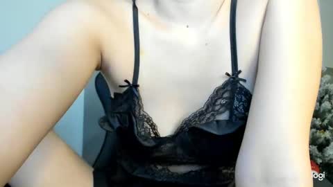 Snapshot of lindamei chatting on December 26, 2024, 5:37 am lindamei online show from December 26, 2024, 5:37 am