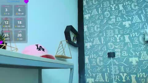  Lindsey  online show from November 9, 2025, 11:52 am