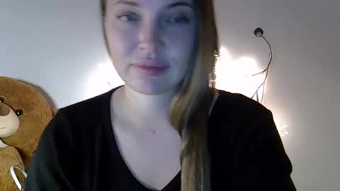 Anna online show from April 3, 2026, 5:22 pm
