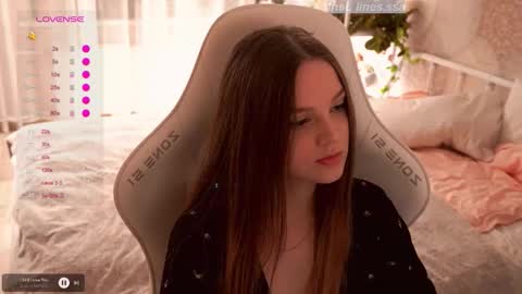 Snapshot of linesssssa chatting on November 7, 2025, 5:13 pm linesssssa online show from November 7, 2025, 5:13 pm