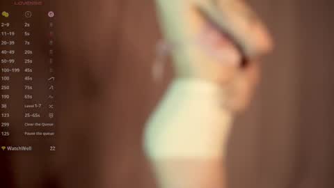 Linh -   online show from June 16, 2026, 9:17 pm