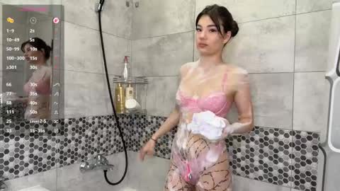 Lira online show from May 22, 2026, 4:56 pm