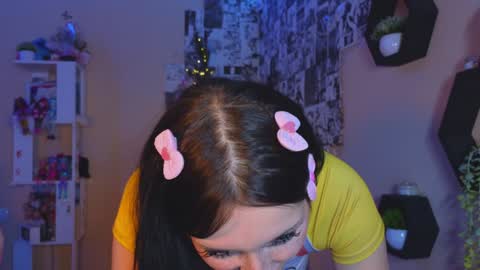 Lina online show from December 27, 2024, 12:29 am