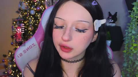 Lina online show from December 29, 2024, 7:43 pm