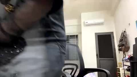 linna8866 online show from March 18, 2026, 10:51 am