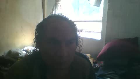 Snapshot of linseyyy chatting on November 23, 2025, 7:24 pm belledelfyyy online show from November 23, 2025, 7:24 pm