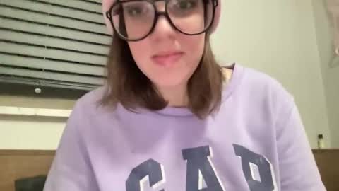 linusloves online show from February 1, 2026, 4:33 am