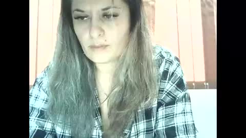 lionessmom online show from November 13, 2025, 8:35 am