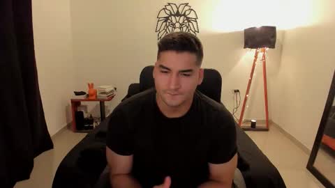 Snapshot of lionn_kingg chatting on January 14, 2026, 1:11 am Lion online show from January 14, 2026, 1:11 am