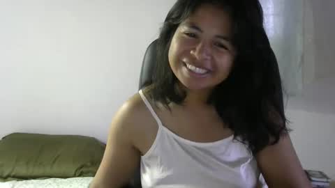 Snapshot of liora_selene chatting on April 3, 2026, 3:37 am liora online show from April 3, 2026, 3:37 am