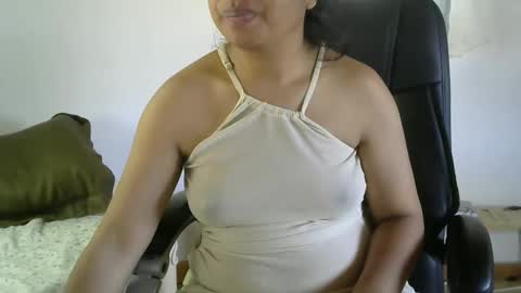 Snapshot of liora_selene chatting on April 6, 2026, 4:46 am liora online show from April 6, 2026, 4:46 am