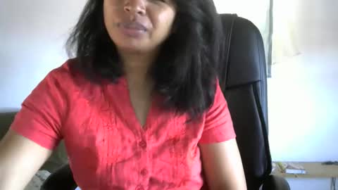 Snapshot of liora_selene chatting on April 8, 2026, 3:50 am liora online show from April 8, 2026, 3:50 am