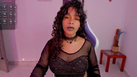 Snapshot of lips_sarasofia chatting on December 28, 2024, 8:47 pm lips_sarasofia online show from December 28, 2024, 8:47 pm