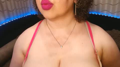 Snapshot of lipsaddiction chatting on June 28, 2026, 1:06 pm LIpsAddiction online show from June 28, 2026, 1:06 pm