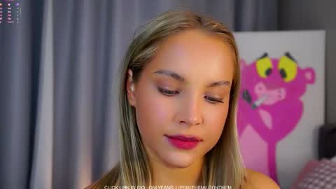 Snapshot of lipswithsmileonthem chatting on November 16, 2025, 1:11 am Amelia online show from November 16, 2025, 1:11 am