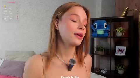 Lina online show from January 18, 2026, 1:20 am