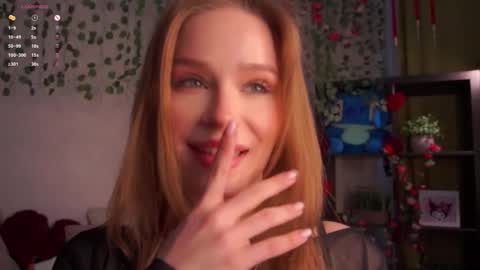 Lina online show from March 13, 2026, 1:56 am