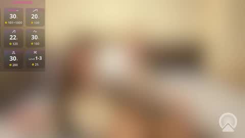 Snapshot of lipsylolly chatting on May 31, 2026, 12:23 pm lipsylolly online show from May 31, 2026, 12:23 pm