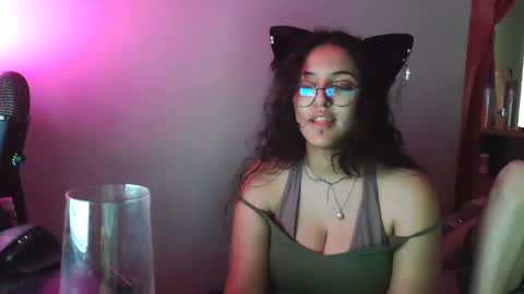 Snapshot of lirabosa chatting on December 6, 2024, 6:39 pm Lira online show from December 6, 2024, 6:39 pm