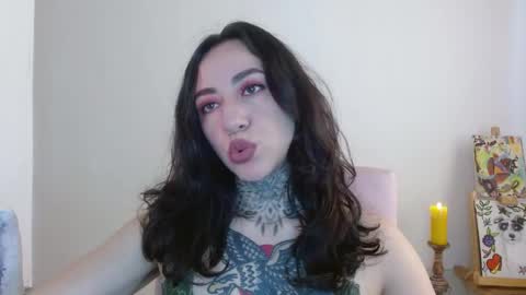 Snapshot of lisa_avila_ chatting on May 26, 2026, 4:25 pm Lisa online show from May 26, 2026, 4:25 pm