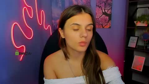 Snapshot of lisa_dark_ chatting on June 25, 2026, 3:27 pm Lisa online show from June 25, 2026, 3:27 pm