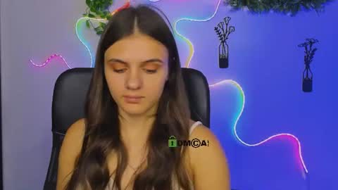 Snapshot of lisa_dark_ chatting on July 13, 2026, 9:34 am Lisa online show from July 13, 2026, 9:34 am