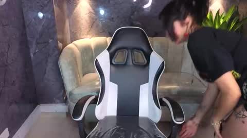 lisa_doll_tx online show from March 2, 2026, 7:32 pm