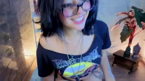 Snapshot of lisa_dolly_nyx chatting on May 12, 2026, 4:37 pm lisa dolly nyx online show from May 12, 2026, 4:37 pm