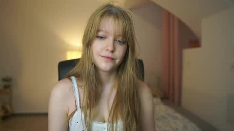 lisa mccoy  online show from March 12, 2026, 2:12 pm