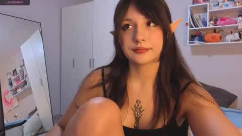 Snapshot of lisa_mzemta chatting on October 23, 2025, 8:51 pm Lisa online show from October 23, 2025, 8:51 pm