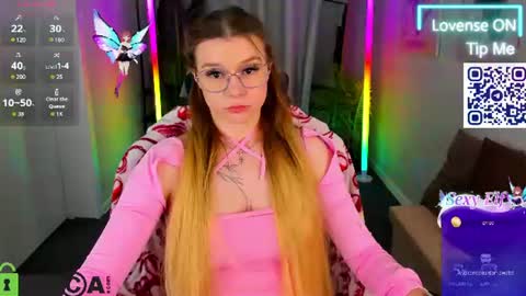Snapshot of lisa_rabbit chatting on June 11, 2026, 2:53 am lisa_rabbit online show from June 11, 2026, 2:53 am