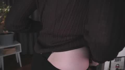 Snapshot of lisa_schiele chatting on October 24, 2025, 8:38 pm Elisabeth or Lisa online show from October 24, 2025, 8:38 pm