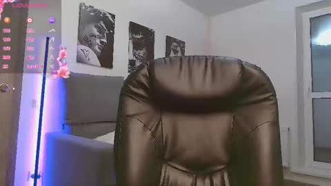 Lisa online show from March 11, 2026, 2:34 pm