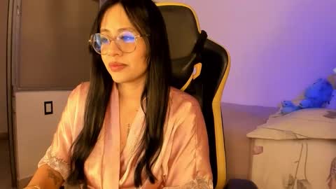 Lisa Thompson online show from December 3, 2025, 1:24 am