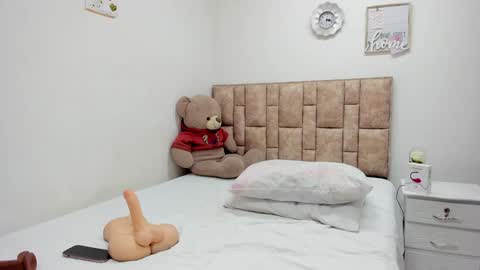 Snapshot of lisa_will chatting on December 11, 2024, 9:12 pm lisa will online show from December 11, 2024, 9:12 pm