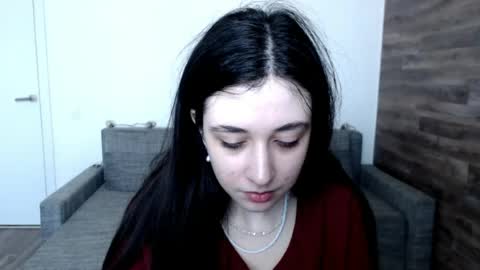 lisa_witty online show from July 5, 2026, 7:59 am