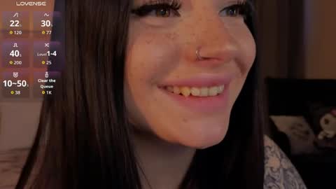 lisaaaliss online show from April 22, 2026, 9:55 am