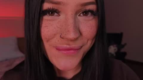 Snapshot of lisaaaliss chatting on June 18, 2026, 10:30 am lisaaaliss online show from June 18, 2026, 10:30 am