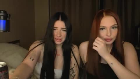 Snapshot of lisaanddenis chatting on October 11, 2025, 1:31 pm Lisa and Den online show from October 11, 2025, 1:31 pm