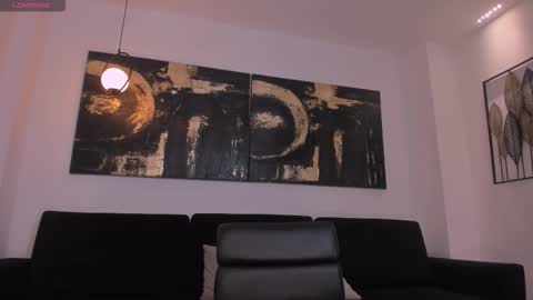 Lisa  Flowers online show from March 14, 2026, 7:47 am