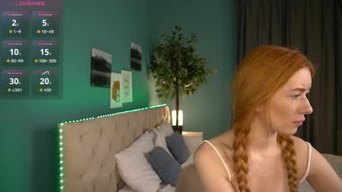 Snapshot of lisafoxy_ chatting on June 6, 2026, 12:38 am Lisa online show from June 6, 2026, 12:38 am