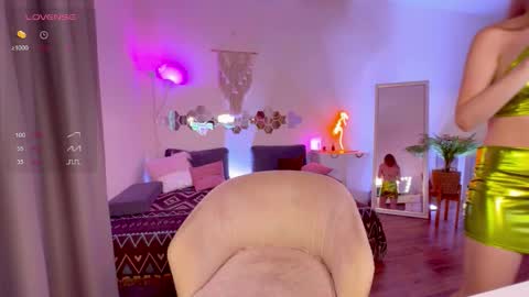 Snapshot of lisamaybe chatting on September 9, 2025, 3:33 pm Lisa online show from September 9, 2025, 3:33 pm