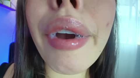 Snapshot of lisbet_21x chatting on March 6, 2025, 7:21 pm Lisbet online show from March 6, 2025, 7:21 pm