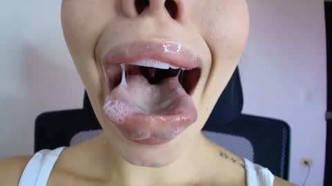 Snapshot of lisbet_21x chatting on September 27, 2025, 3:17 pm Lisbet online show from September 27, 2025, 3:17 pm