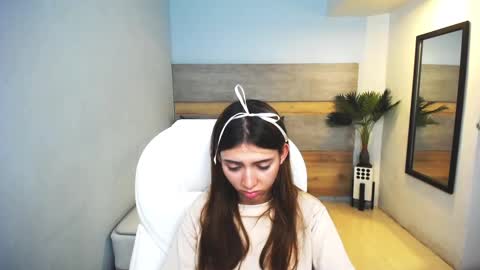 Snapshot of liseth_fox chatting on December 9, 2024, 11:24 pm Liseth Fox online show from December 9, 2024, 11:24 pm