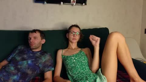 Snapshot of lisi4ka_basik33 chatting on February 7, 2025, 2:29 am Kris Maks online show from February 7, 2025, 2:29 am