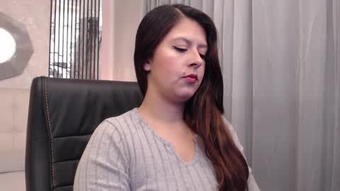 Andrea online show from February 2, 2026, 3:49 am