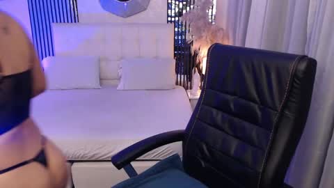 Snapshot of liss_black chatting on May 26, 2026, 3:57 am Andrea online show from May 26, 2026, 3:57 am
