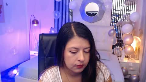 Snapshot of liss_black chatting on June 3, 2026, 3:53 am Andrea online show from June 3, 2026, 3:53 am